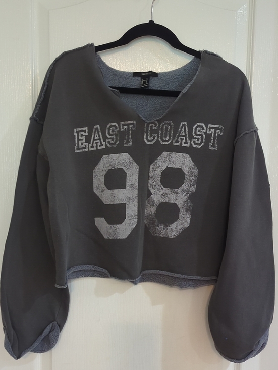Forever 21 Tops - Forever 21 Black Trim Light Gray Sweatshirt Size L
